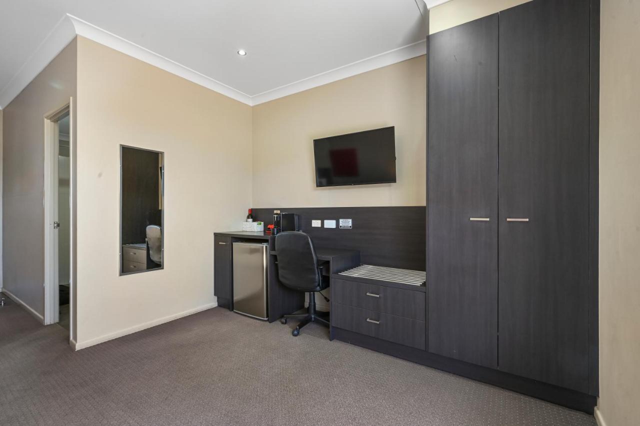 Hotel Platinum International Toowoomba Exterior foto